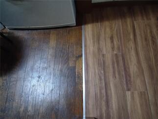 フロアリフォーム