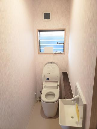 清潔感のあるトイレ空間