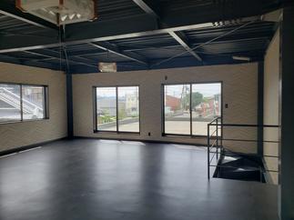 スポーツジムのような大空間