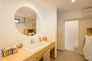 オリジナルの造作洗面台