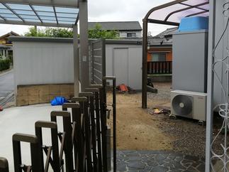 お子様の遊べる中庭ができました！