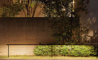 【特徴②】夜のシーンを引き立てる「LED照明」