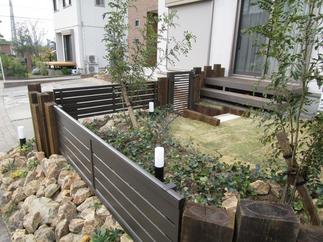 ワンちゃんと遊ぶお施主様の姿が目に浮かびます。