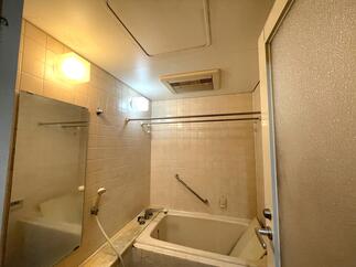 ユニットバス　施工前