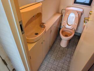 トイレ施工前