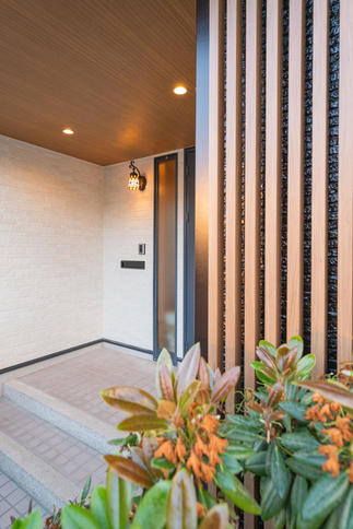 玄関まわりのリフレッシュ