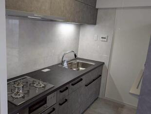 L型から壁付けI型へ、使いやすさを高めたキッチンリフォーム