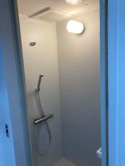 ユニットバスからシャワールームへ