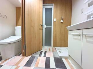 ナチュラル調部屋トイレ