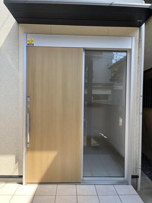 １Dayリフォーム/玄関扉の交換工事