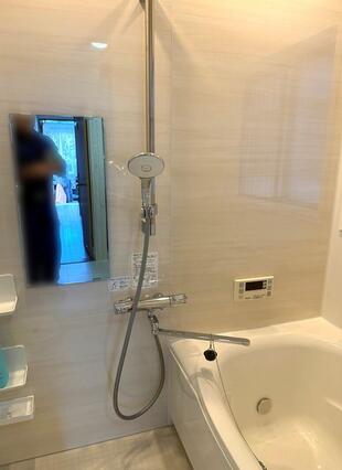 タイルの浴室をLIXILのシステムバスルームリデアにリフォーム