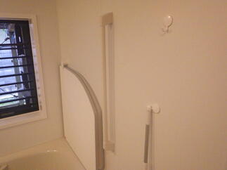 手すりの向きを変えました