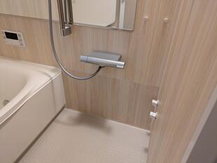 浴室カウンター撤去後のビス穴問題を解決！サンゲツ「リアテック」で美しくリフレッシュ