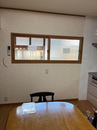 台所窓　LIXIL内窓インプラス取付け