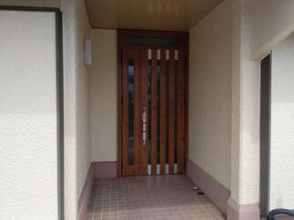 LIXILリシェント玄関ドア