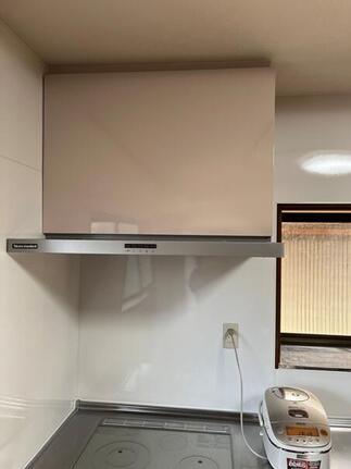 レンジフード　お手入れが楽なホーロー整流板。