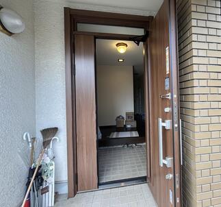 室外側も室内側も家族を守る安心の防犯設計