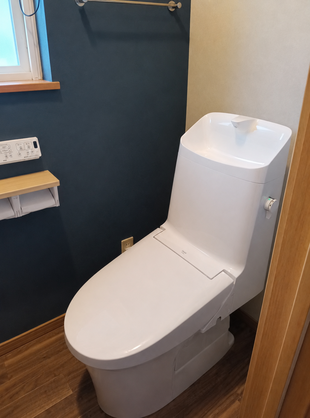 【千歳市】トイレ交換工事｜LIXILアメージュシャワートイレで快適なトイレリフォーム