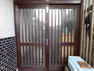 玄関カギ取替工事