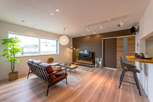 【新築】趣味の空間を拡充させた 人気のガレージハウス