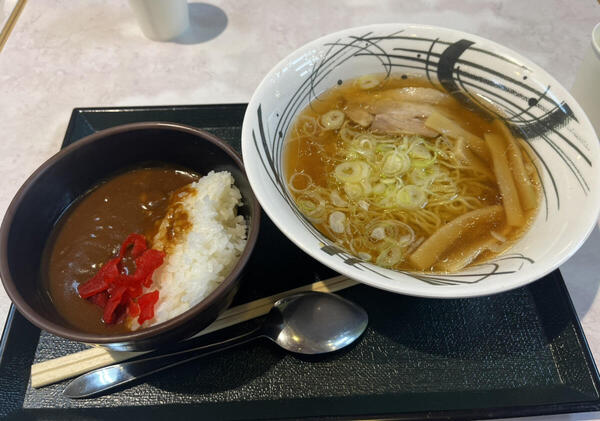 ラーメンとカレー.jpeg
